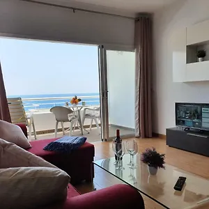  Apartment 100 Meters From The Ocean